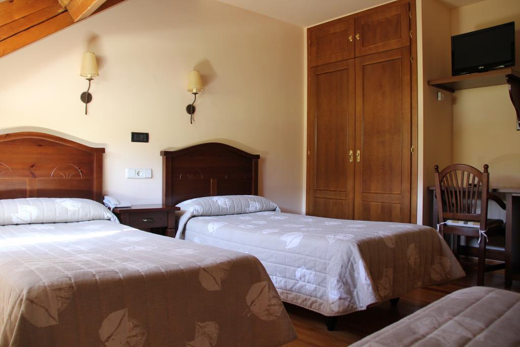 Hotel Rantiner Estación Eksteriør billede