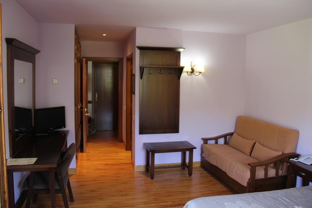 Hotel Rantiner Estación Eksteriør billede